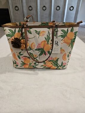D S Designed in New York Canvas Tote Bag in Orange Green Floral Citrus Print O/S